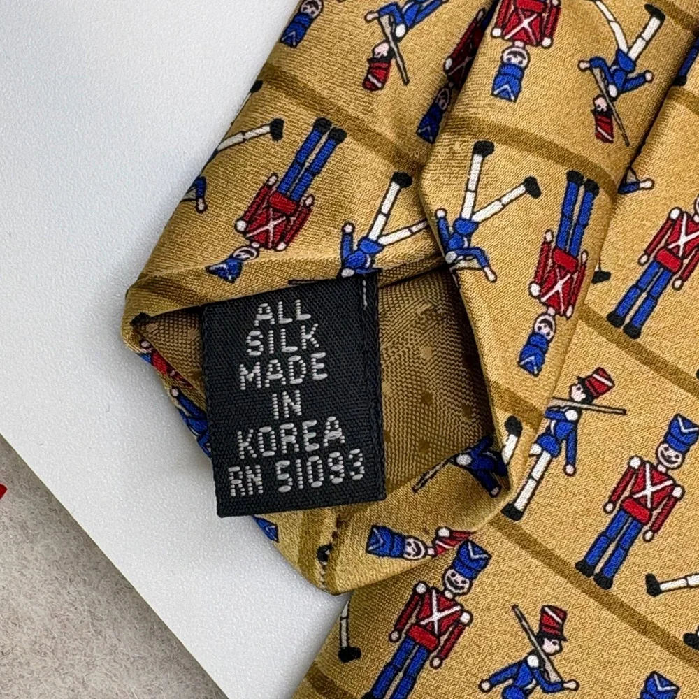 Tango Men's Silk Tie Gold Nutcracker‎ Soldier Pattern